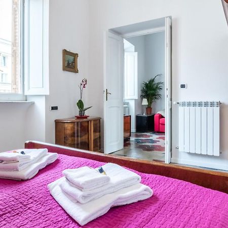 Relax Apartment Zanardelli, Piazza Navona Rzym Zewnętrze zdjęcie